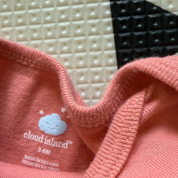 Cloud Island|Baby girl Pink Long Sleeve rainbow Onesie and Navy ribbed leggings• - Picture 4 of 5